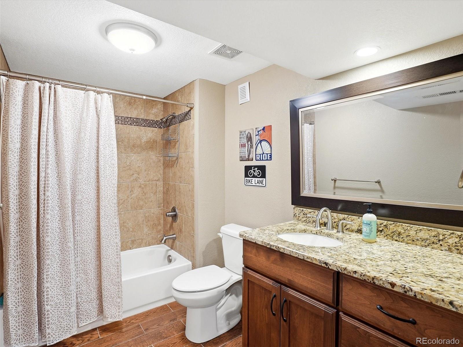 2480 W Jamison Way Littleton CO 80120