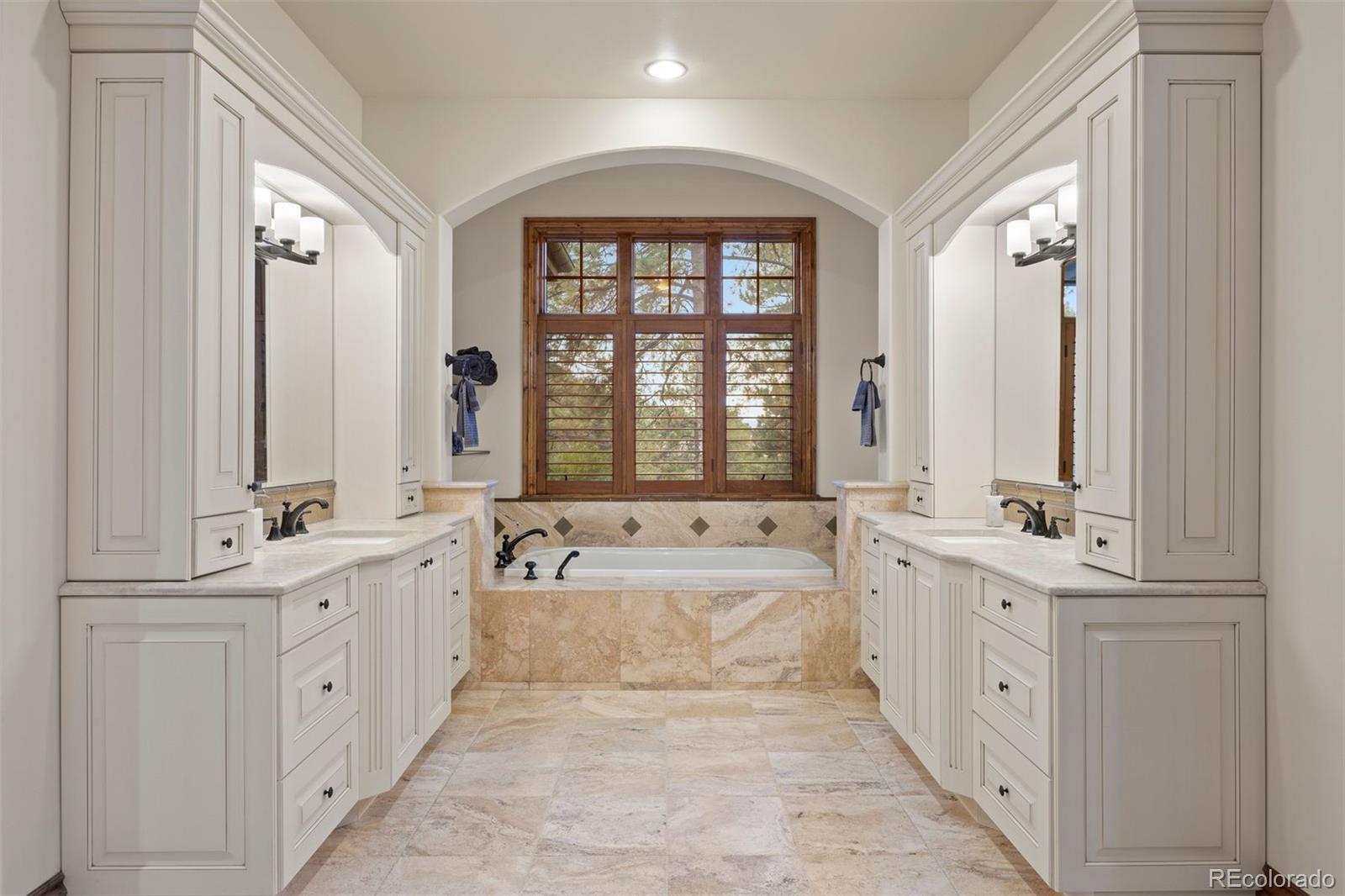 976 Country Club Parkway Castle Rock CO 80108