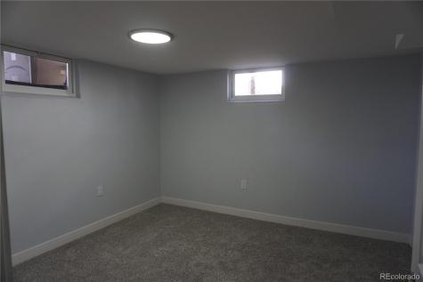 1657 Kingston Street Aurora CO 80010