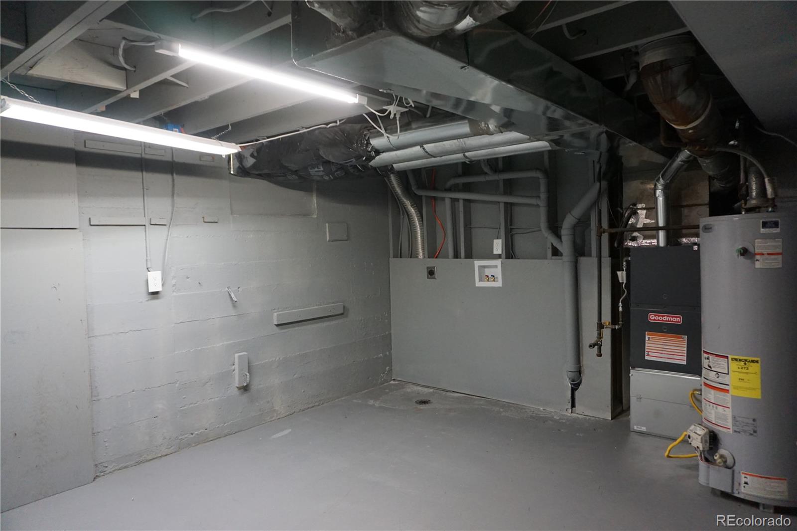 1657 Kingston Street Aurora CO 80010