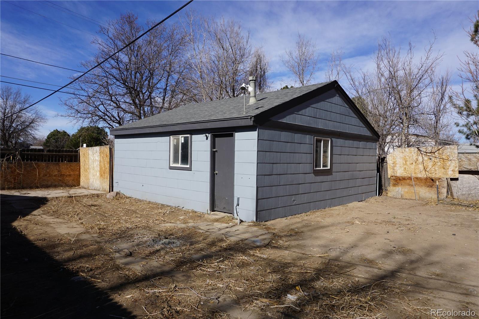 1657 Kingston Street Aurora CO 80010