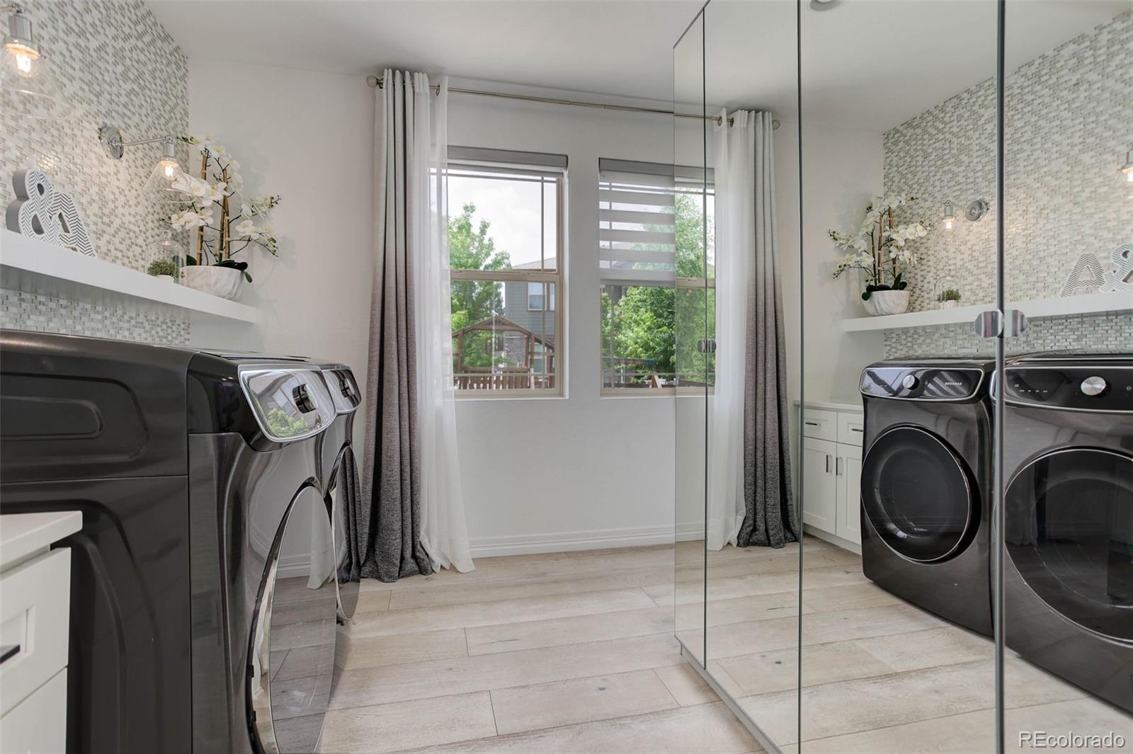 9527 Loveland Way Arvada CO 80007