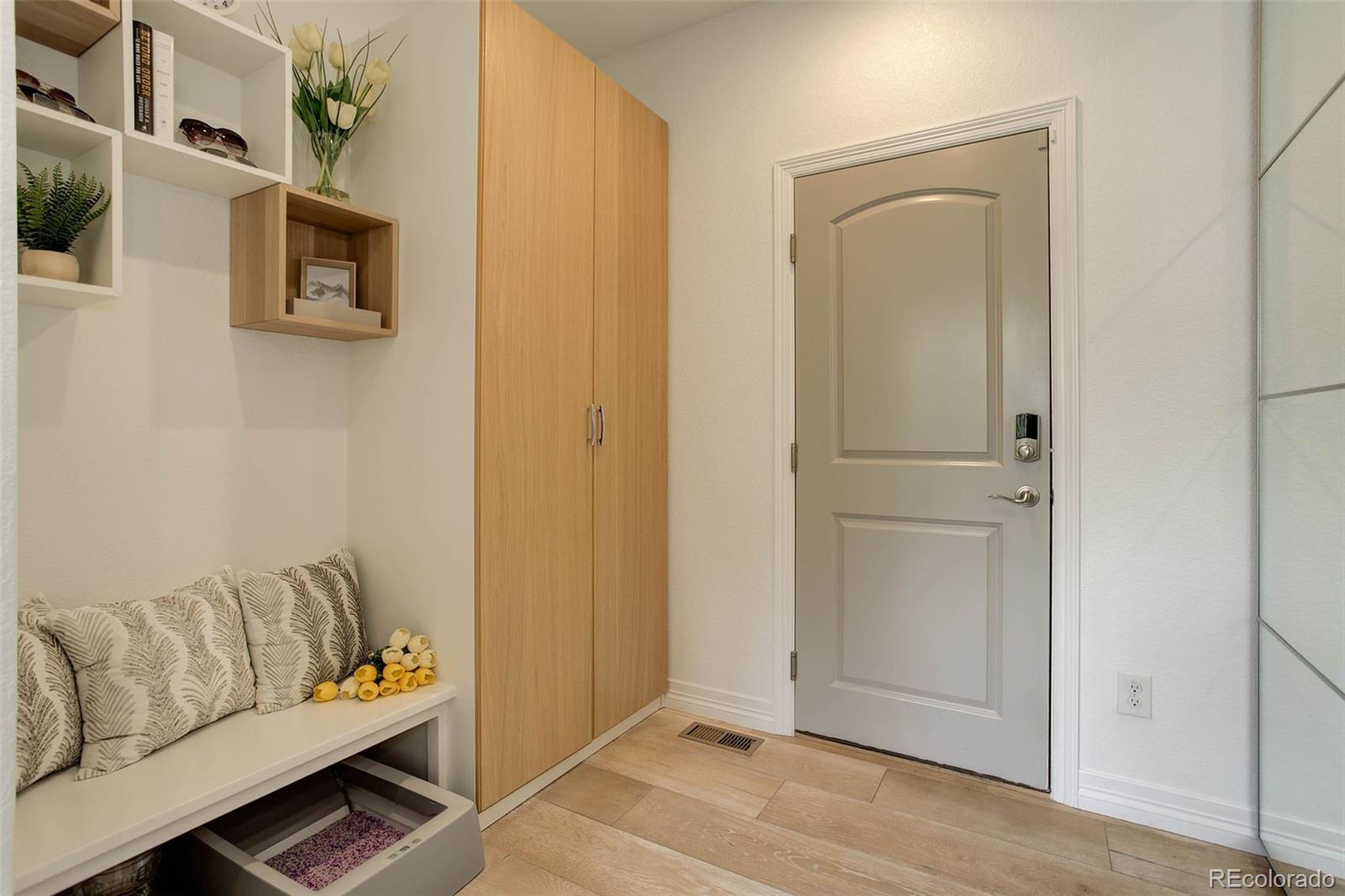 9527 Loveland Way Arvada CO 80007