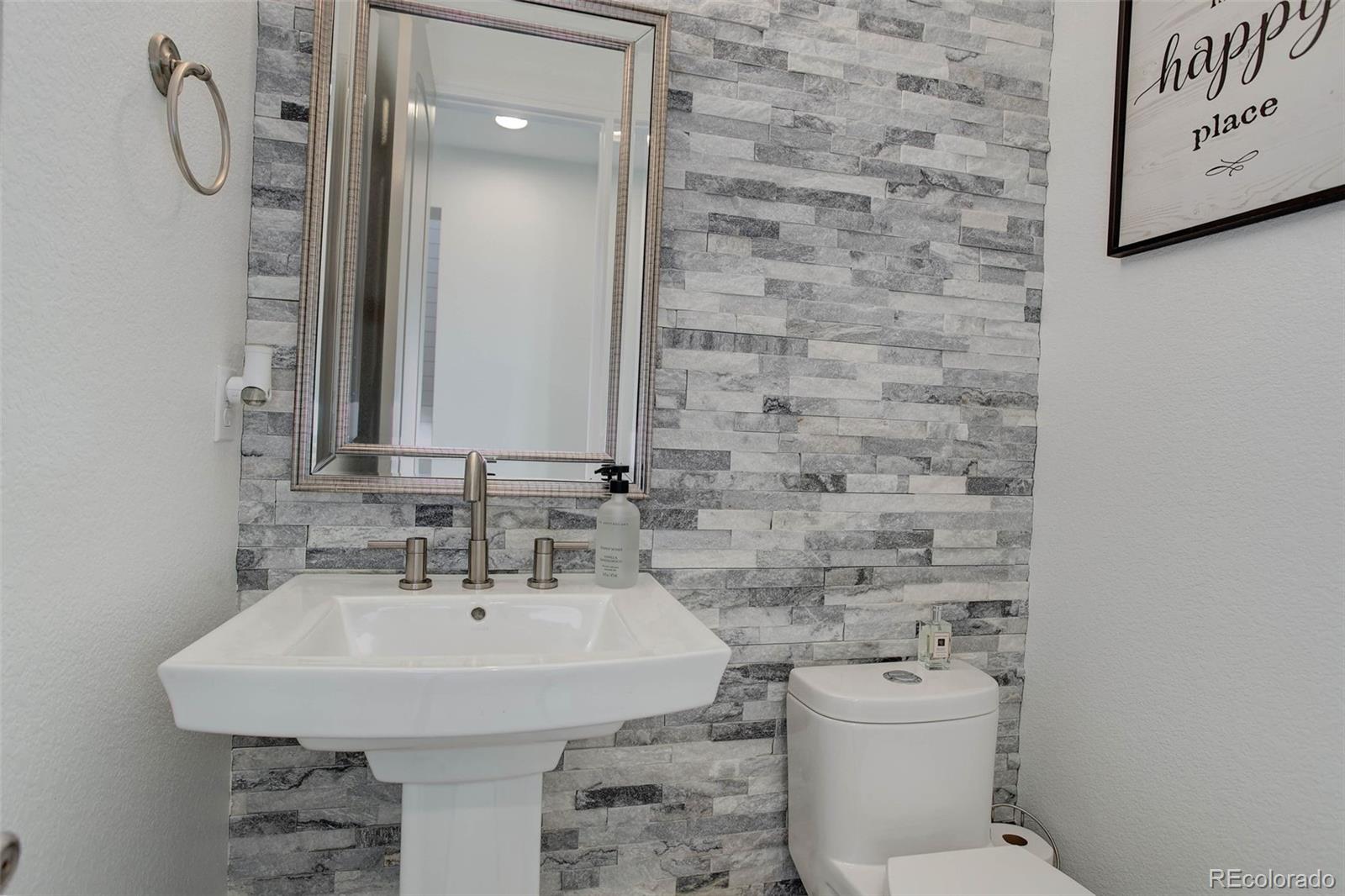 9527 Loveland Way Arvada CO 80007