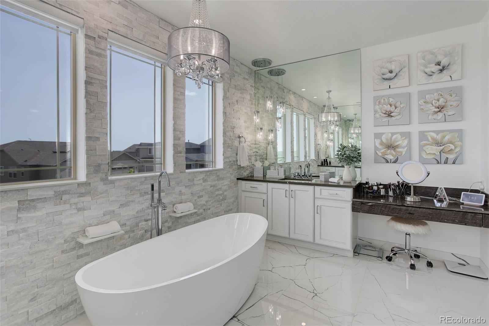 9527 Loveland Way Arvada CO 80007