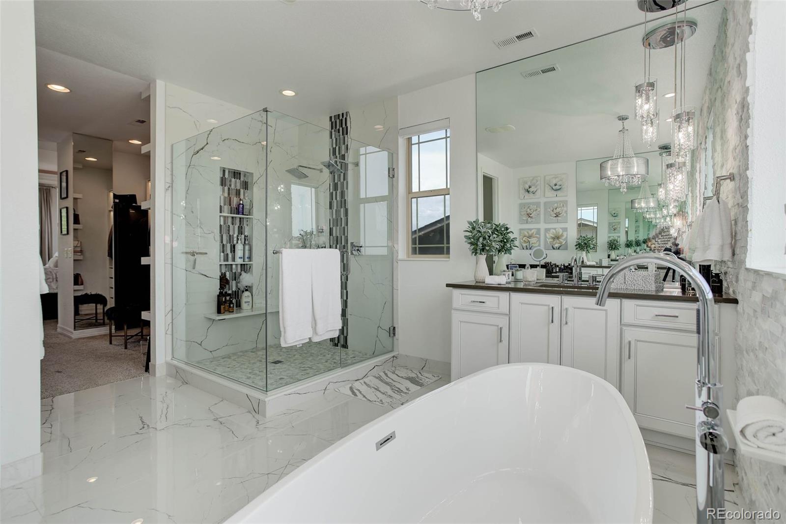 9527 Loveland Way Arvada CO 80007