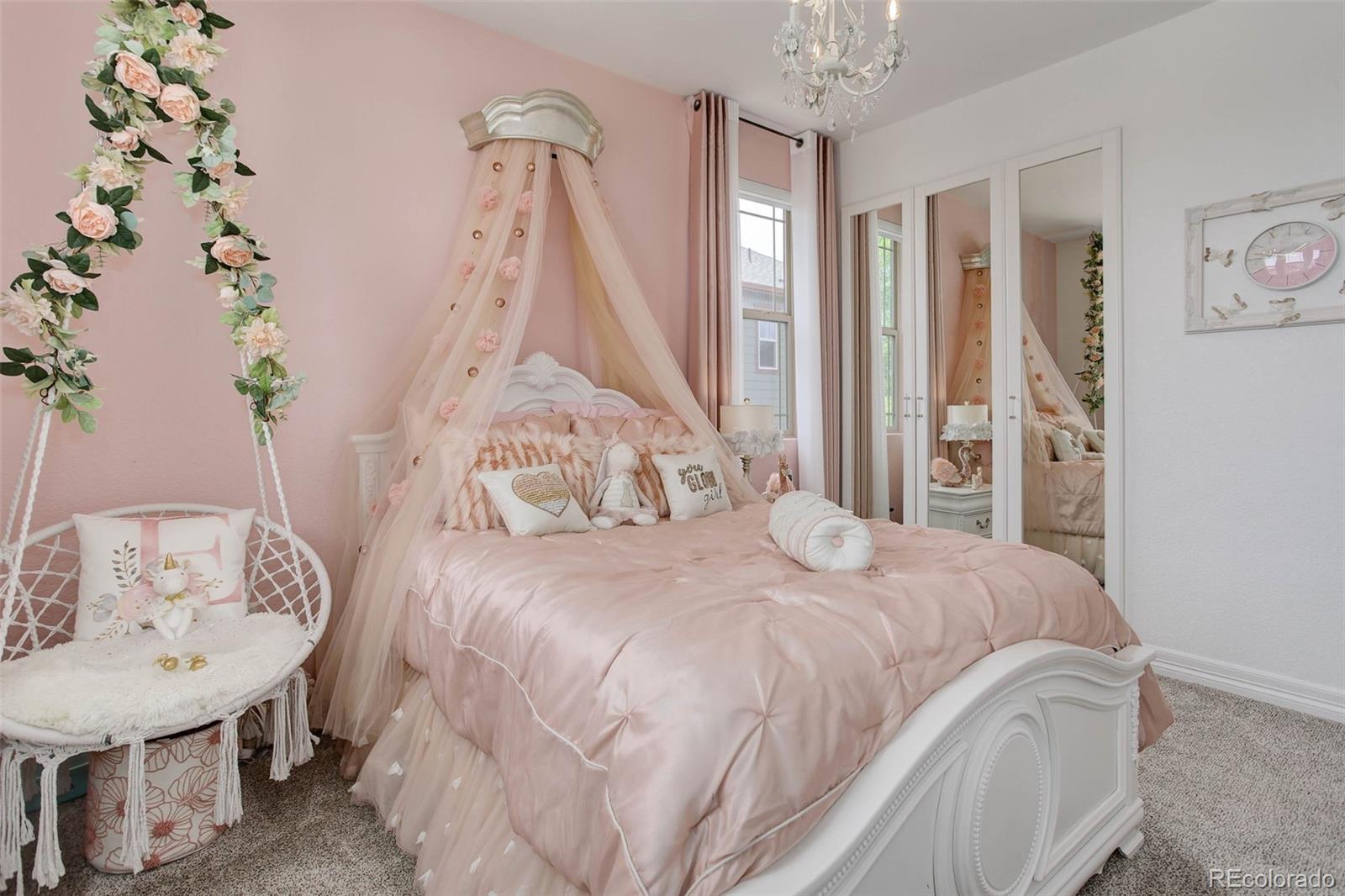 9527 Loveland Way Arvada CO 80007