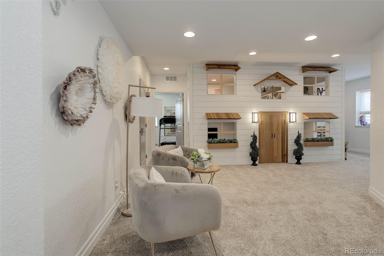 9527 Loveland Way Arvada CO 80007