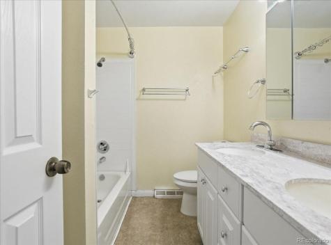 6218 S Cherry Circle Centennial CO 80121