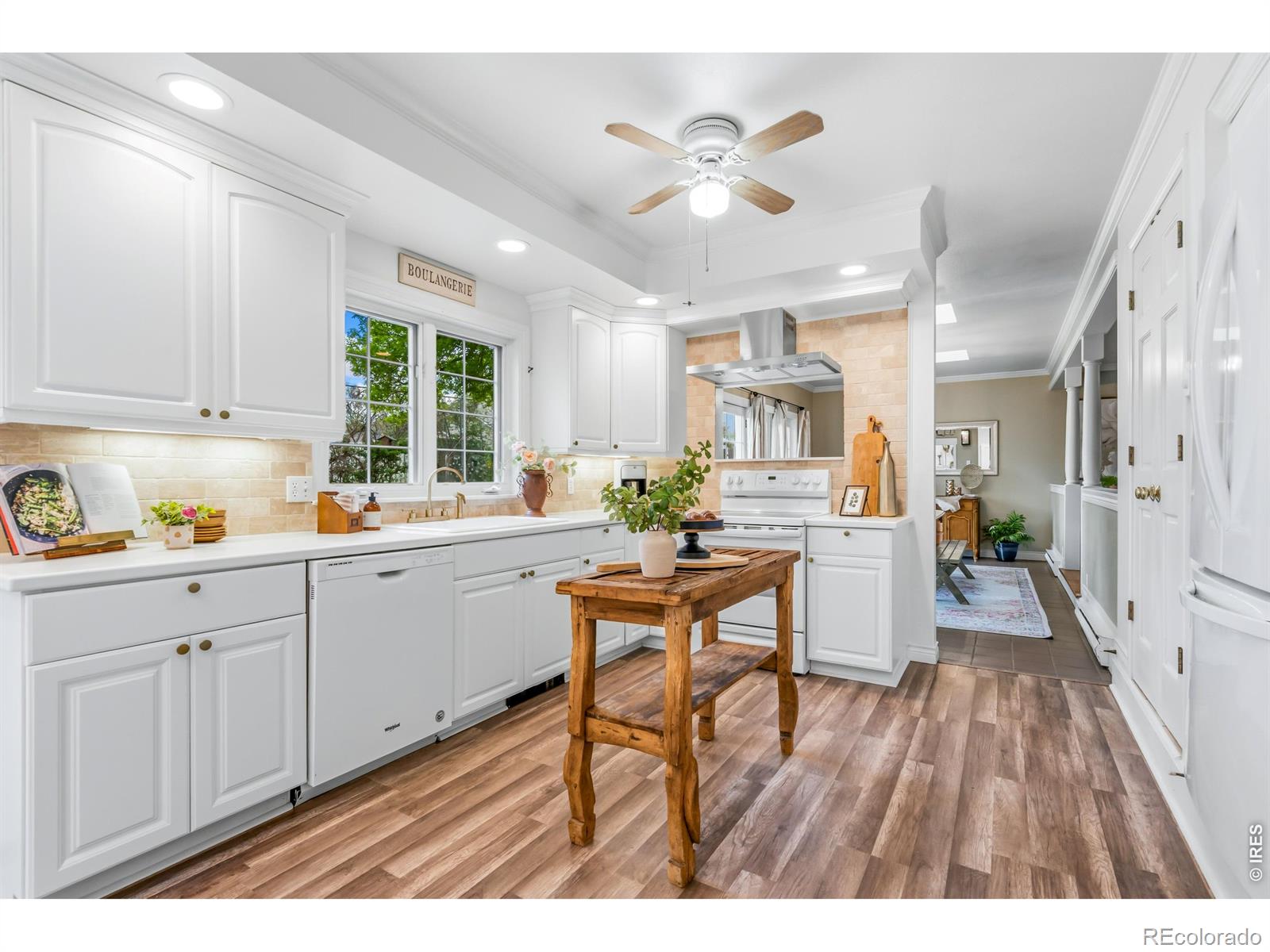 2762 Nottingham Square Fort Collins CO 80526