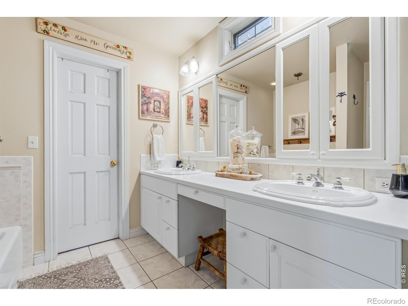 2762 Nottingham Square Fort Collins CO 80526