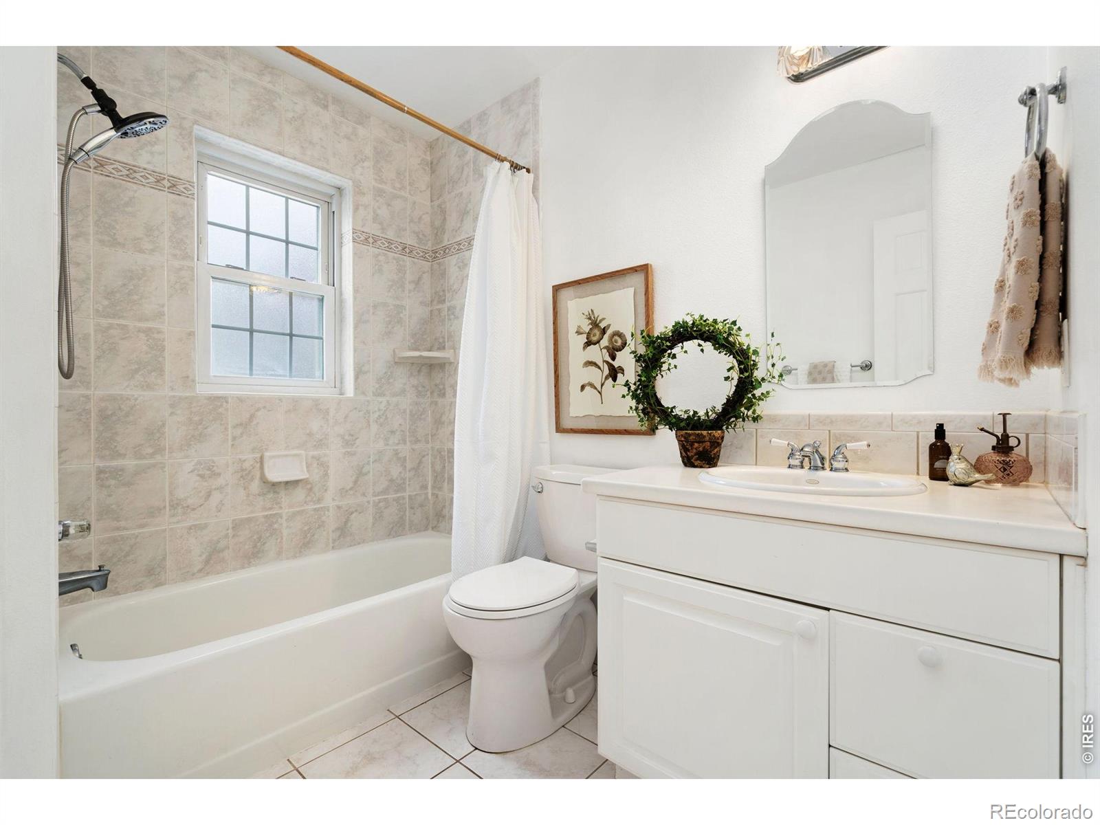 2762 Nottingham Square Fort Collins CO 80526