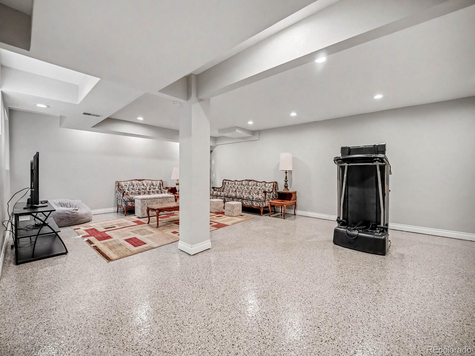 2058 E Phillips Place Centennial CO 80122