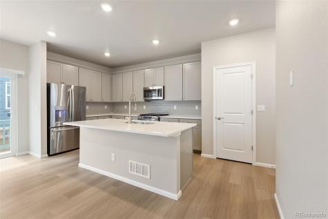 21011 E 63rd Drive Aurora CO 80019