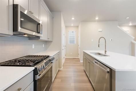 21011 E 63rd Drive Aurora CO 80019