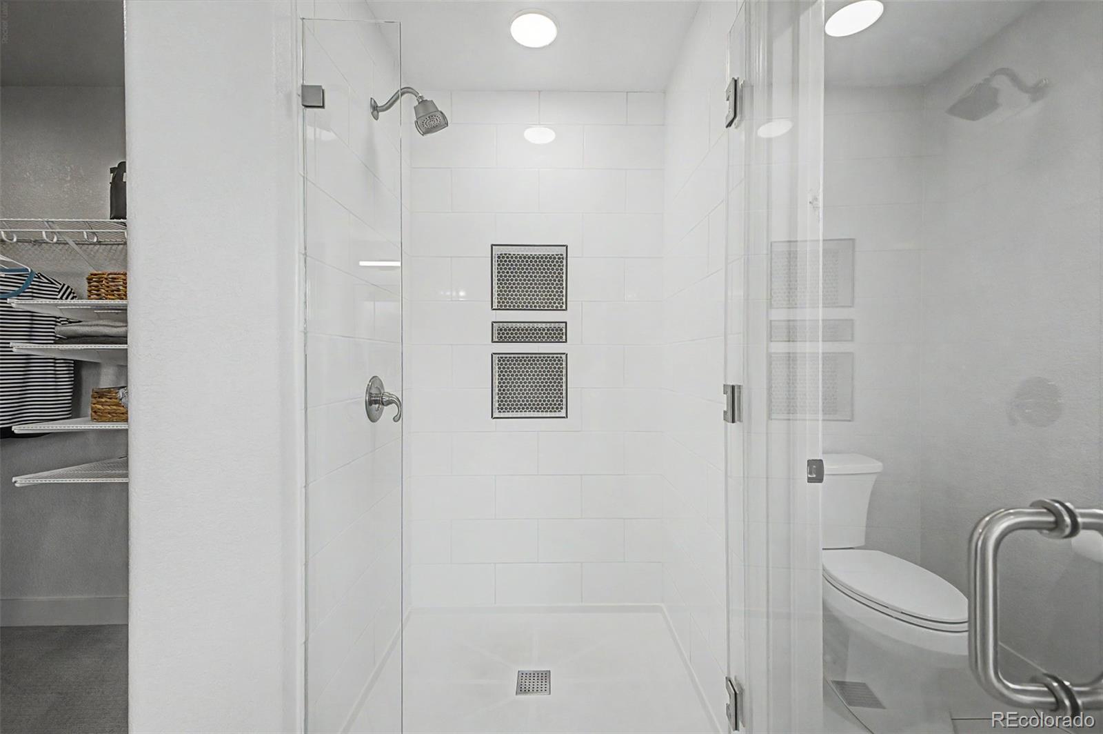 6052 S Ouray Street Aurora CO 80016
