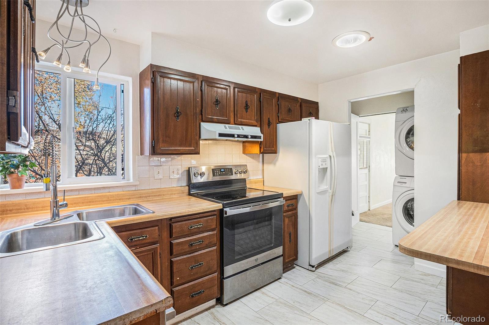 1781 N Oakland Street Aurora CO 80010