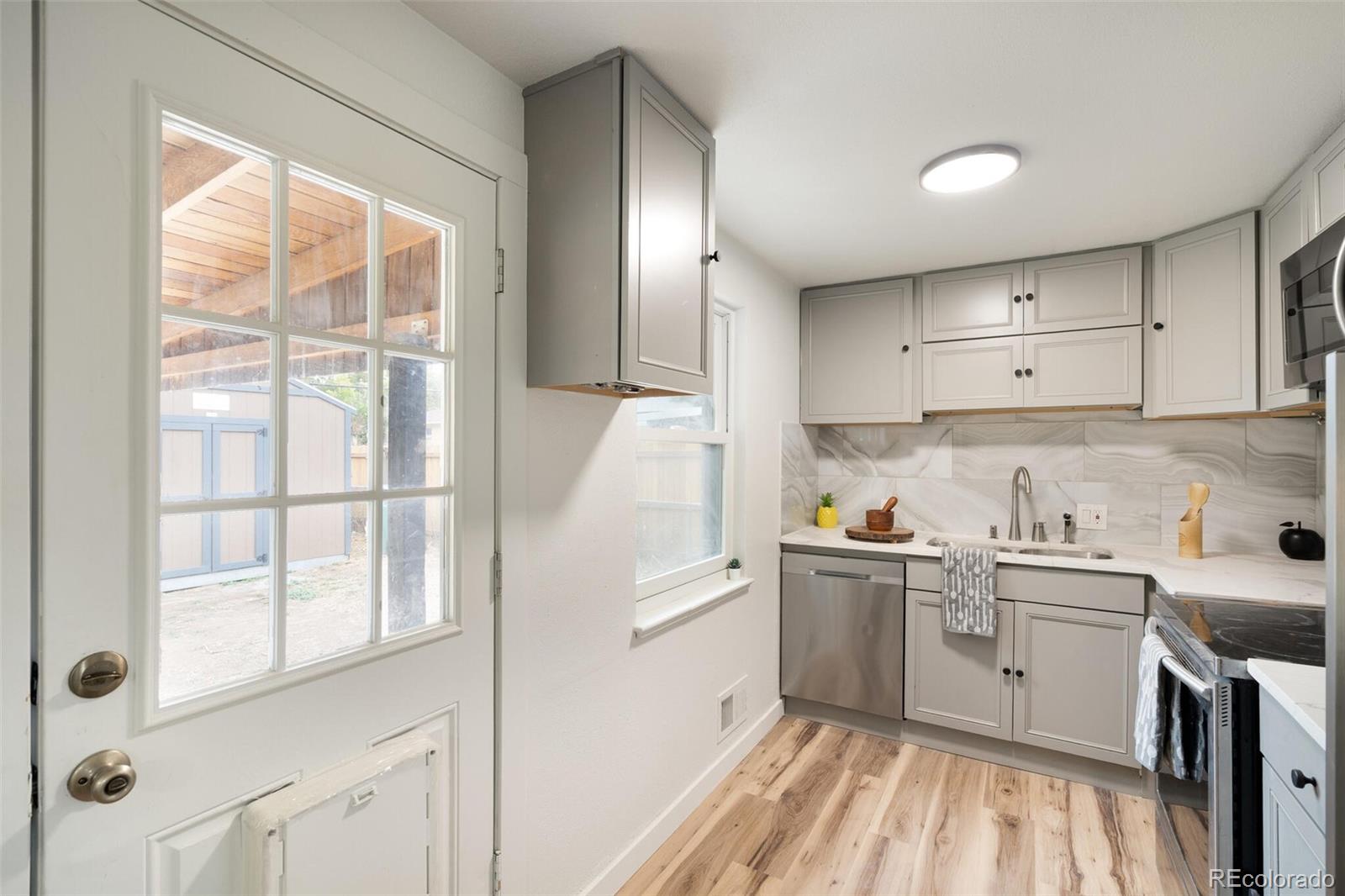 556 Empire Street Aurora CO 80010