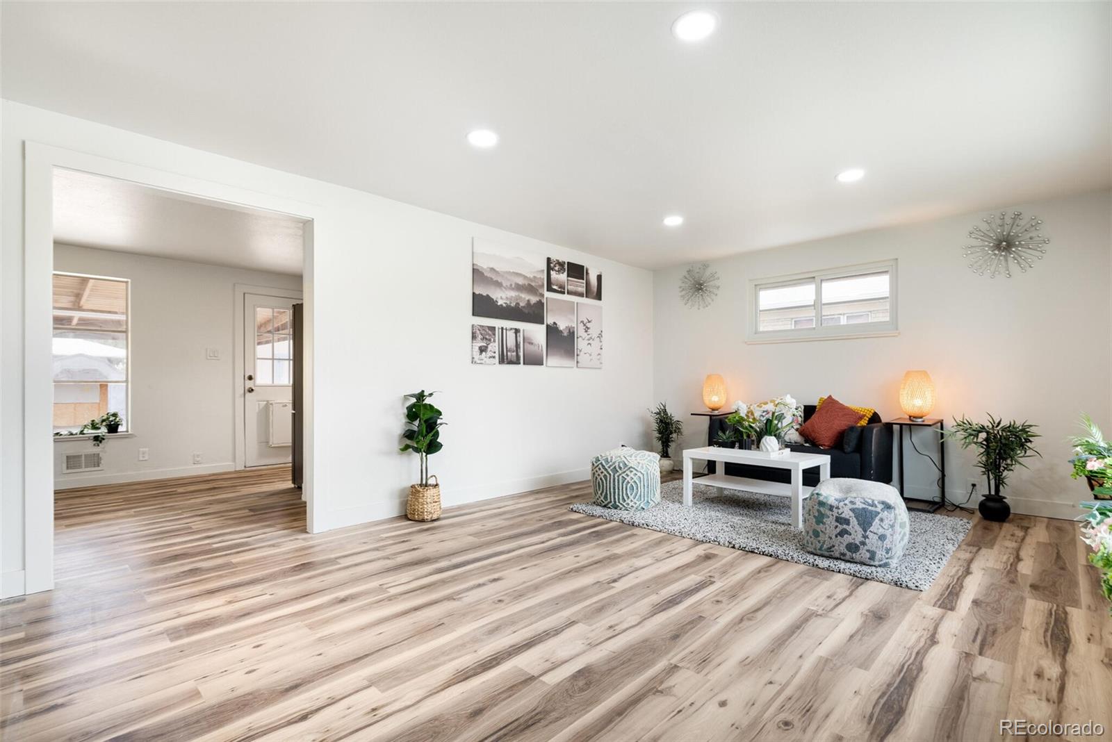 556 Empire Street Aurora CO 80010