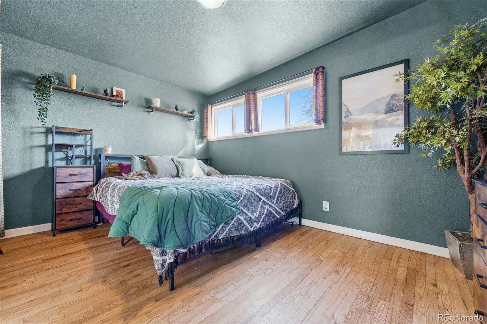 10050 W Kline Drive Denver CO 80215