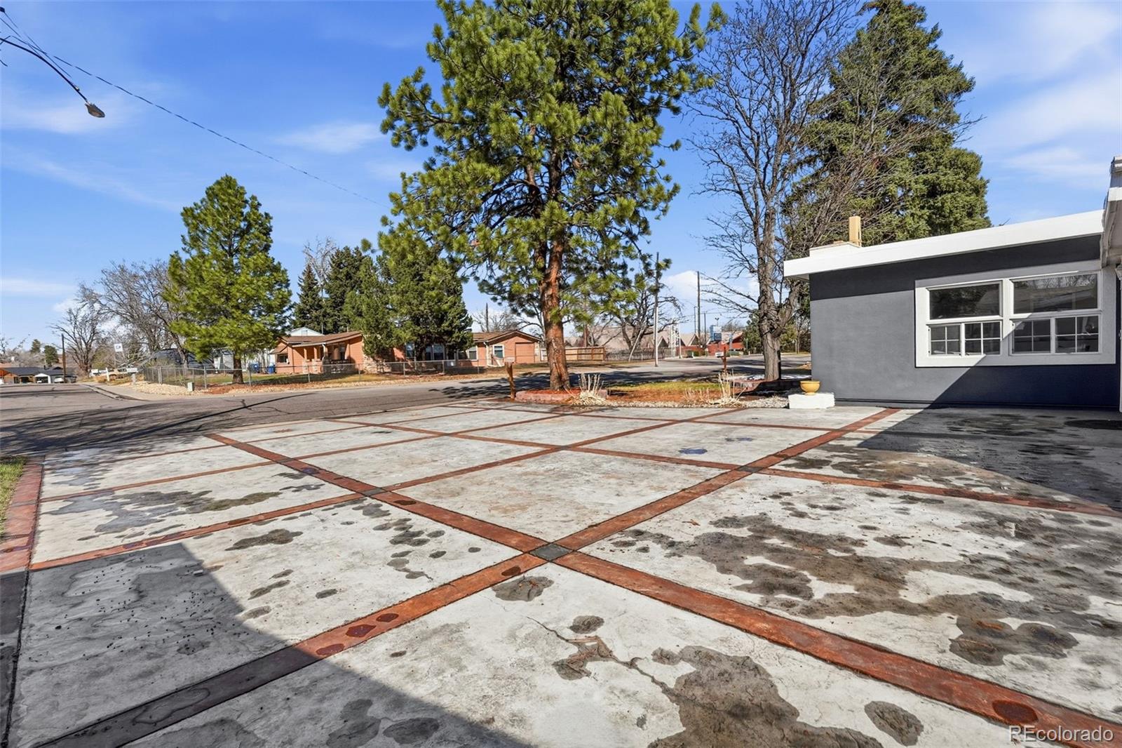 10050 W Kline Drive Denver CO 80215