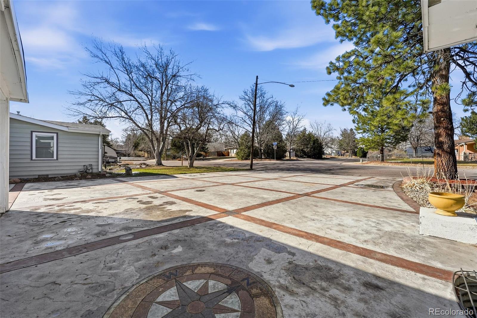 10050 W Kline Drive Denver CO 80215
