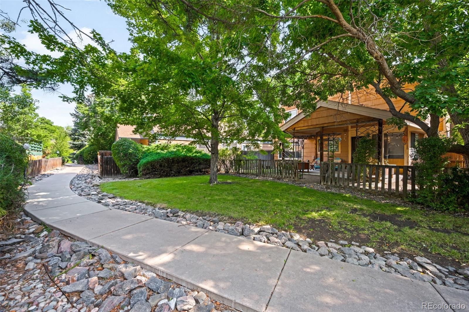 10201 W Ida Avenue Littleton CO 80127