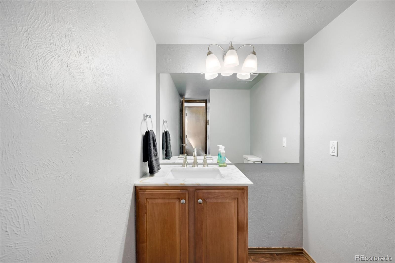 10201 W Ida Avenue Littleton CO 80127