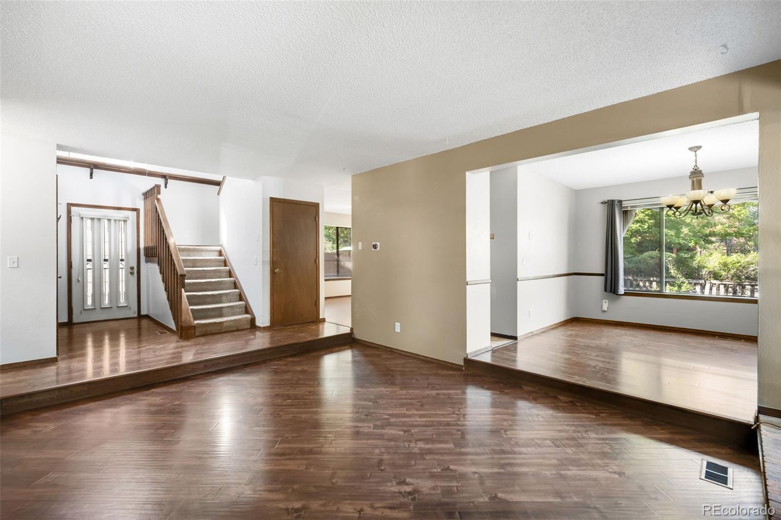 10201 W Ida Avenue Littleton CO 80127