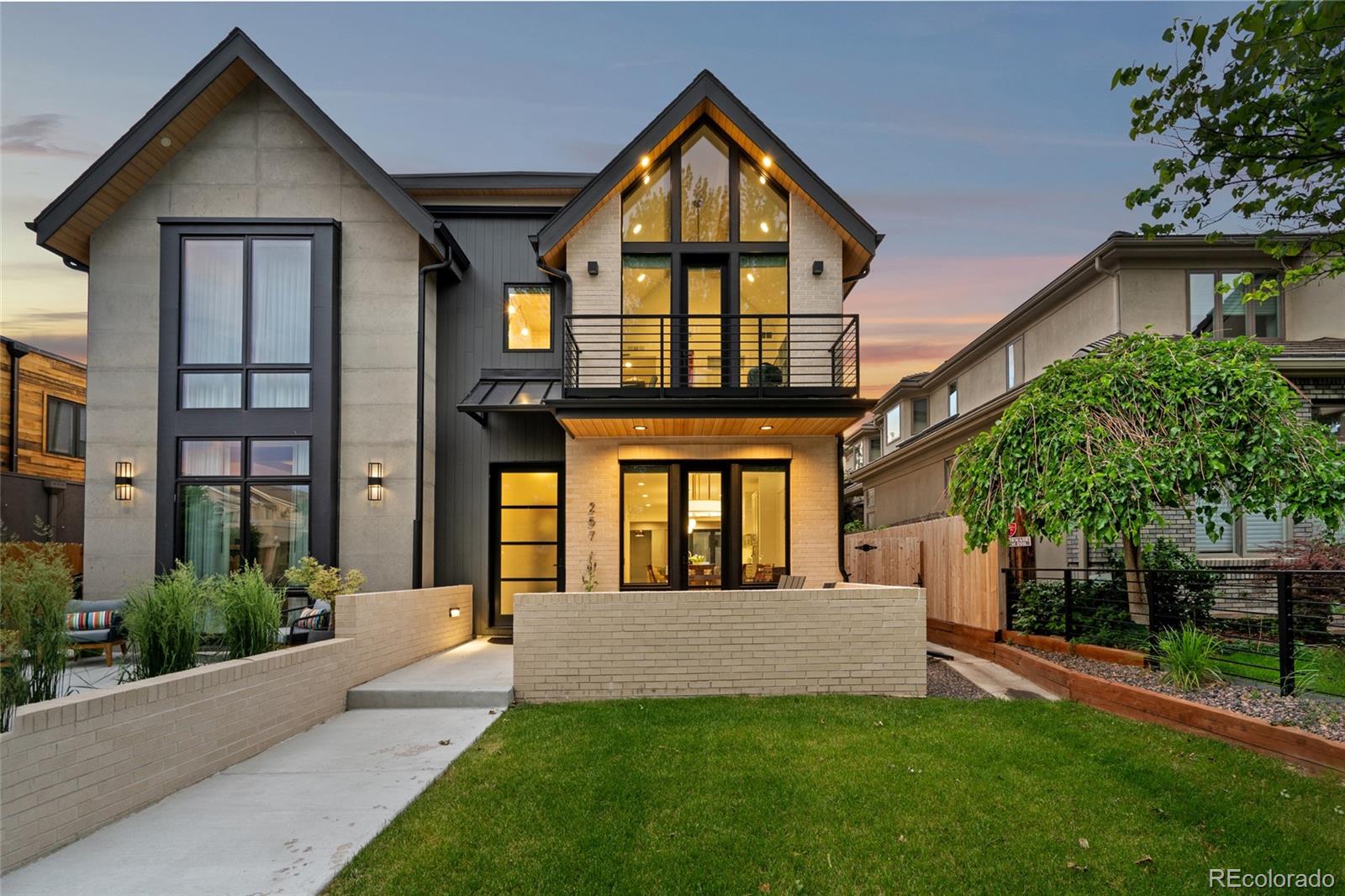 257 Jackson Street Denver CO 80206