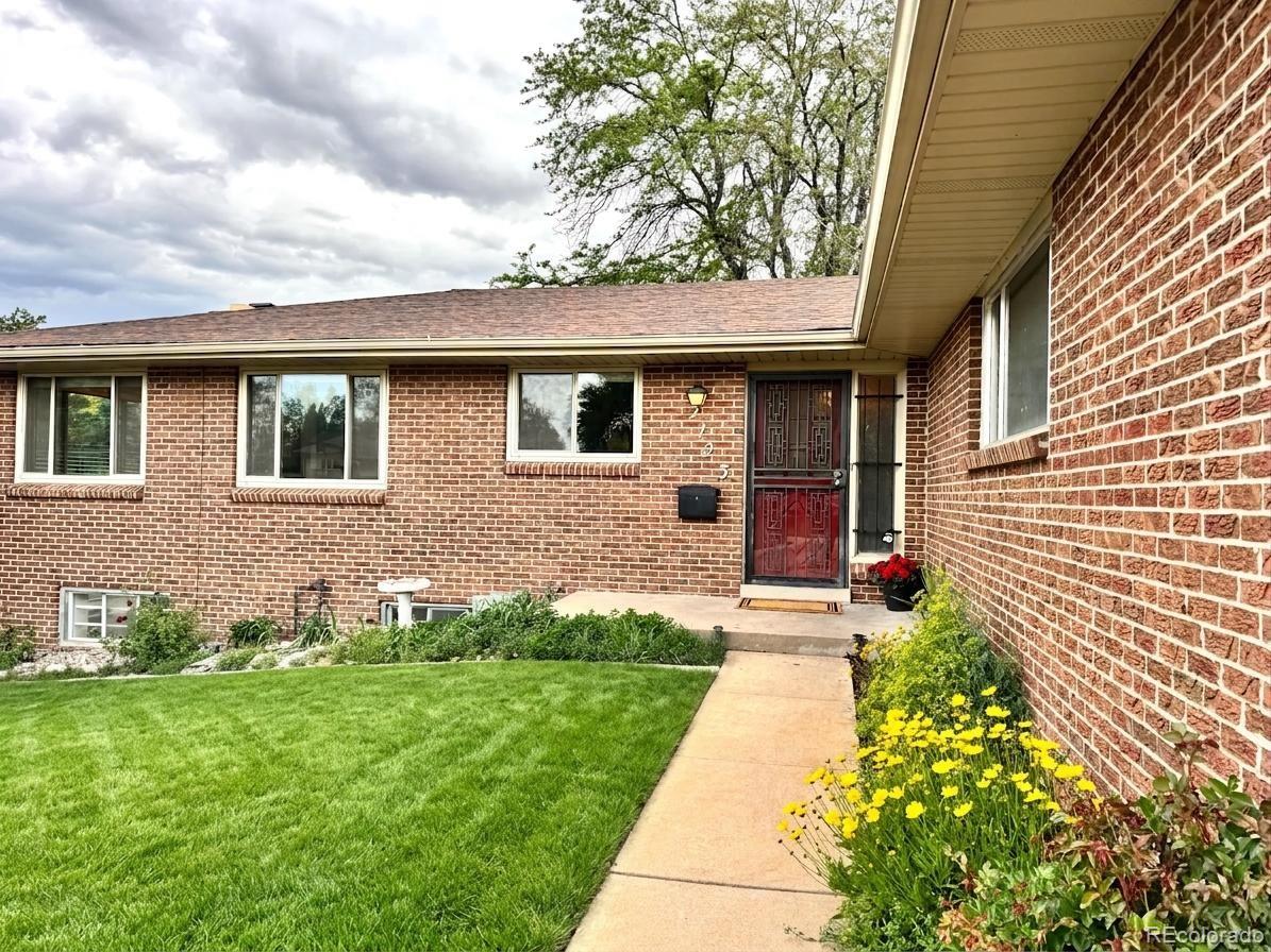 2723 S Fenton Street Denver CO 80227