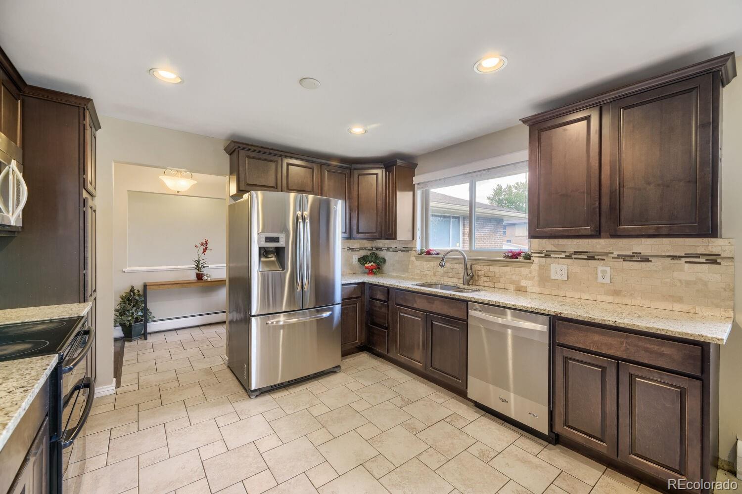 2723 S Fenton Street Denver CO 80227