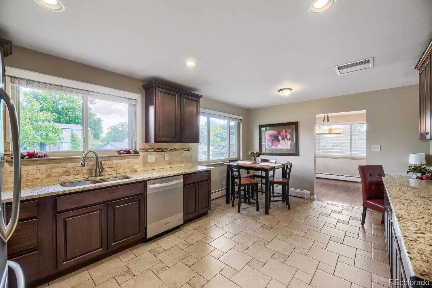 2723 S Fenton Street Denver CO 80227