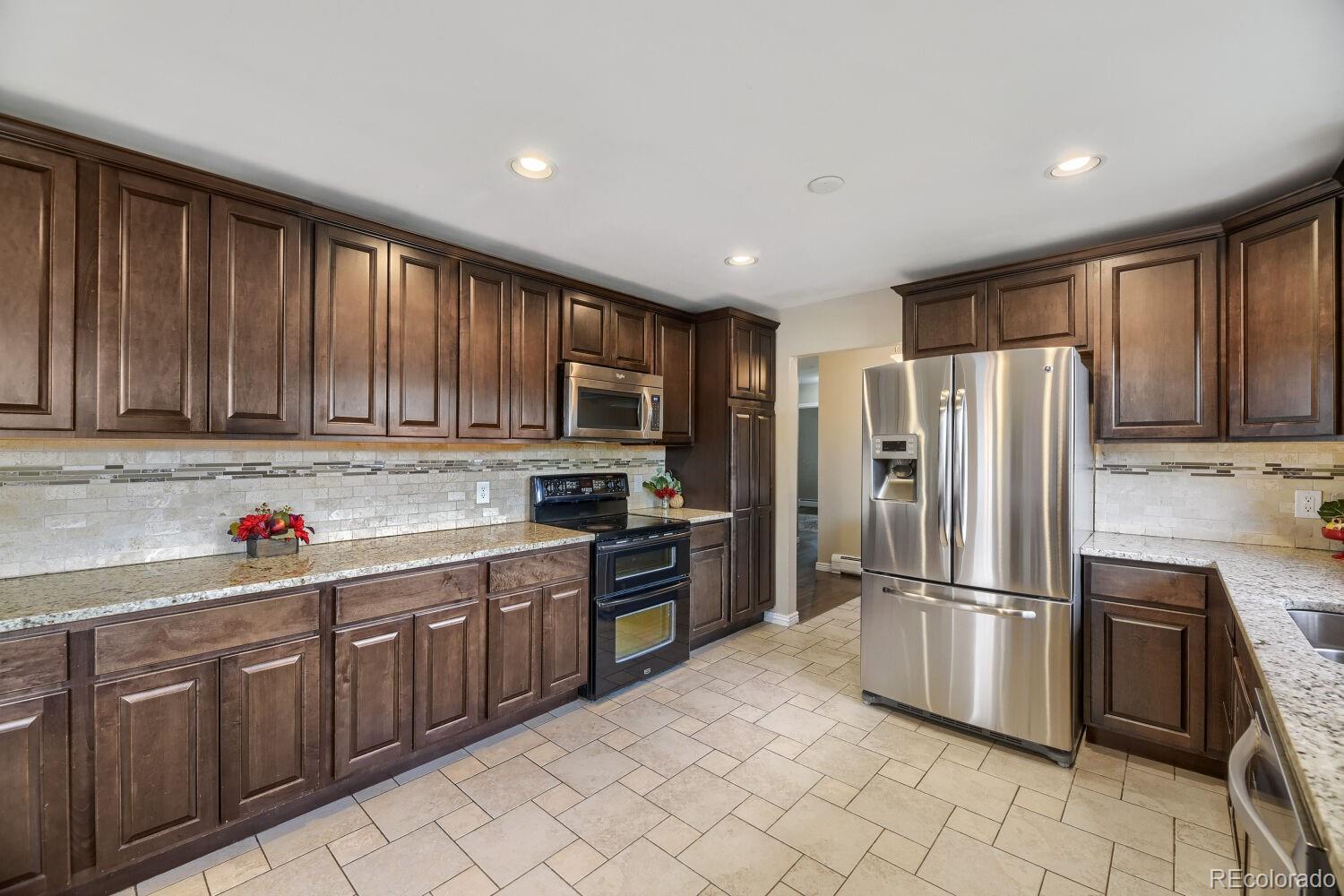 2723 S Fenton Street Denver CO 80227