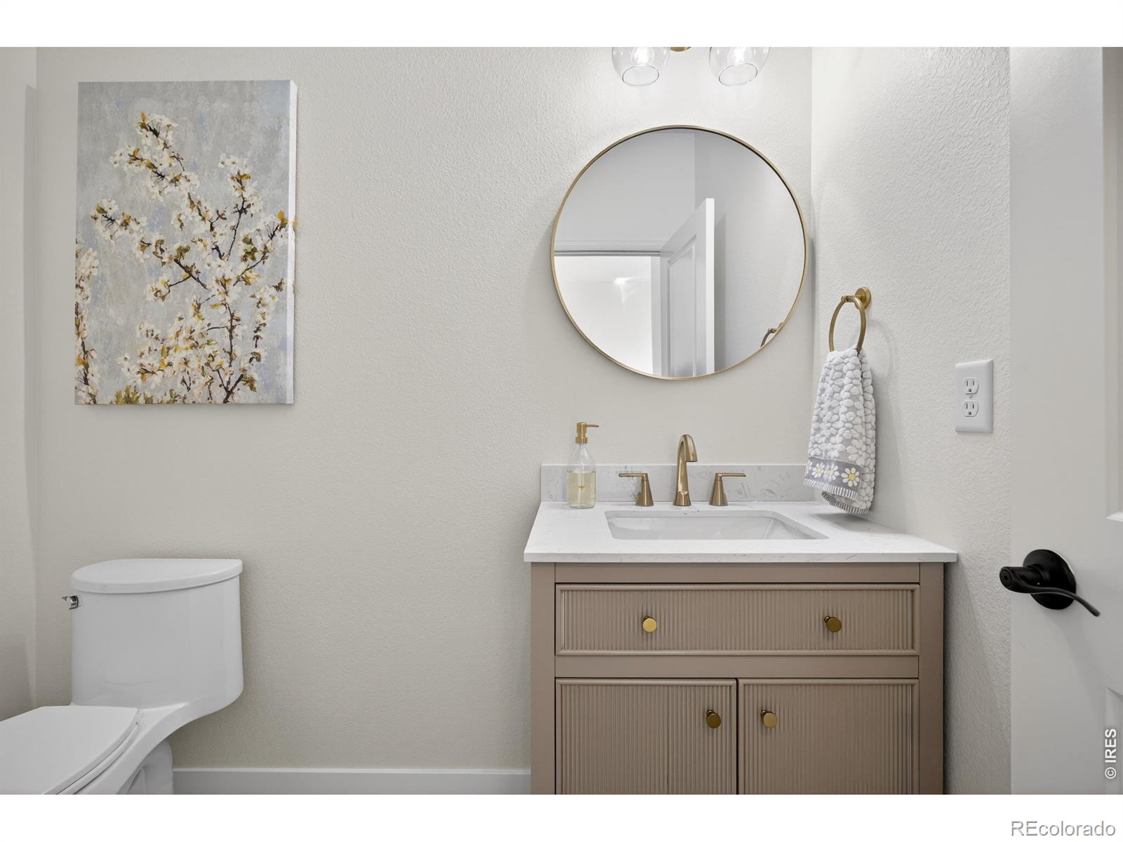 390 Kansas Avenue Berthoud CO 80513