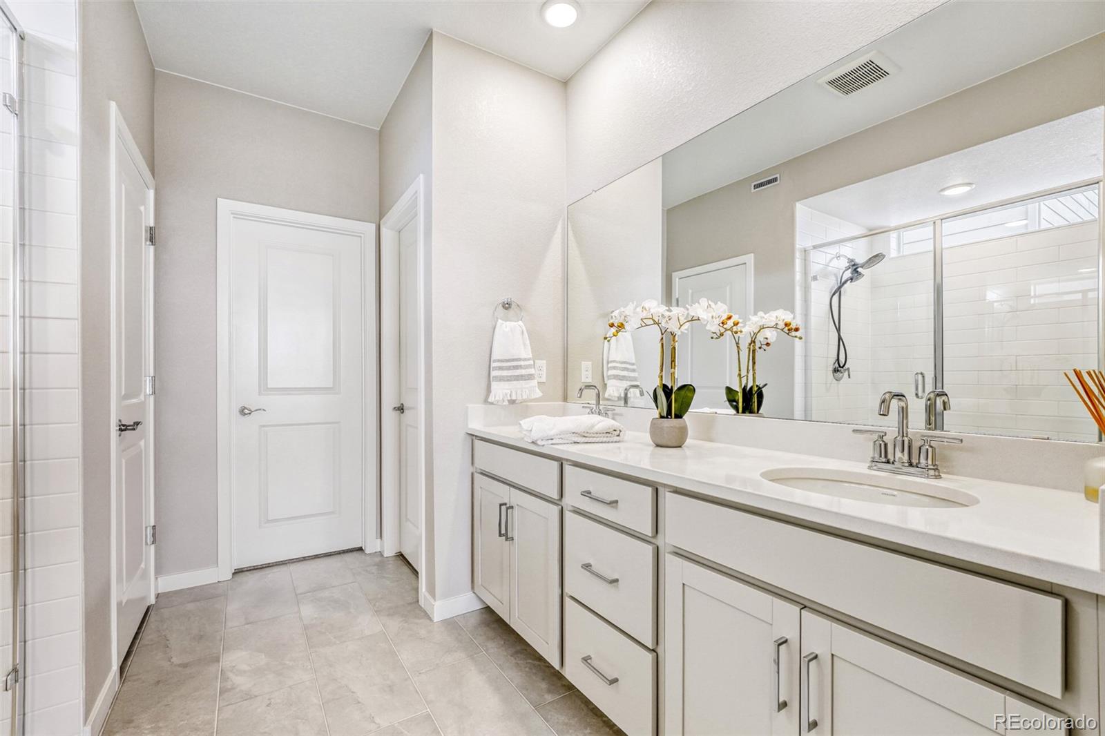 4021 N Biloxi Court Aurora CO 80019
