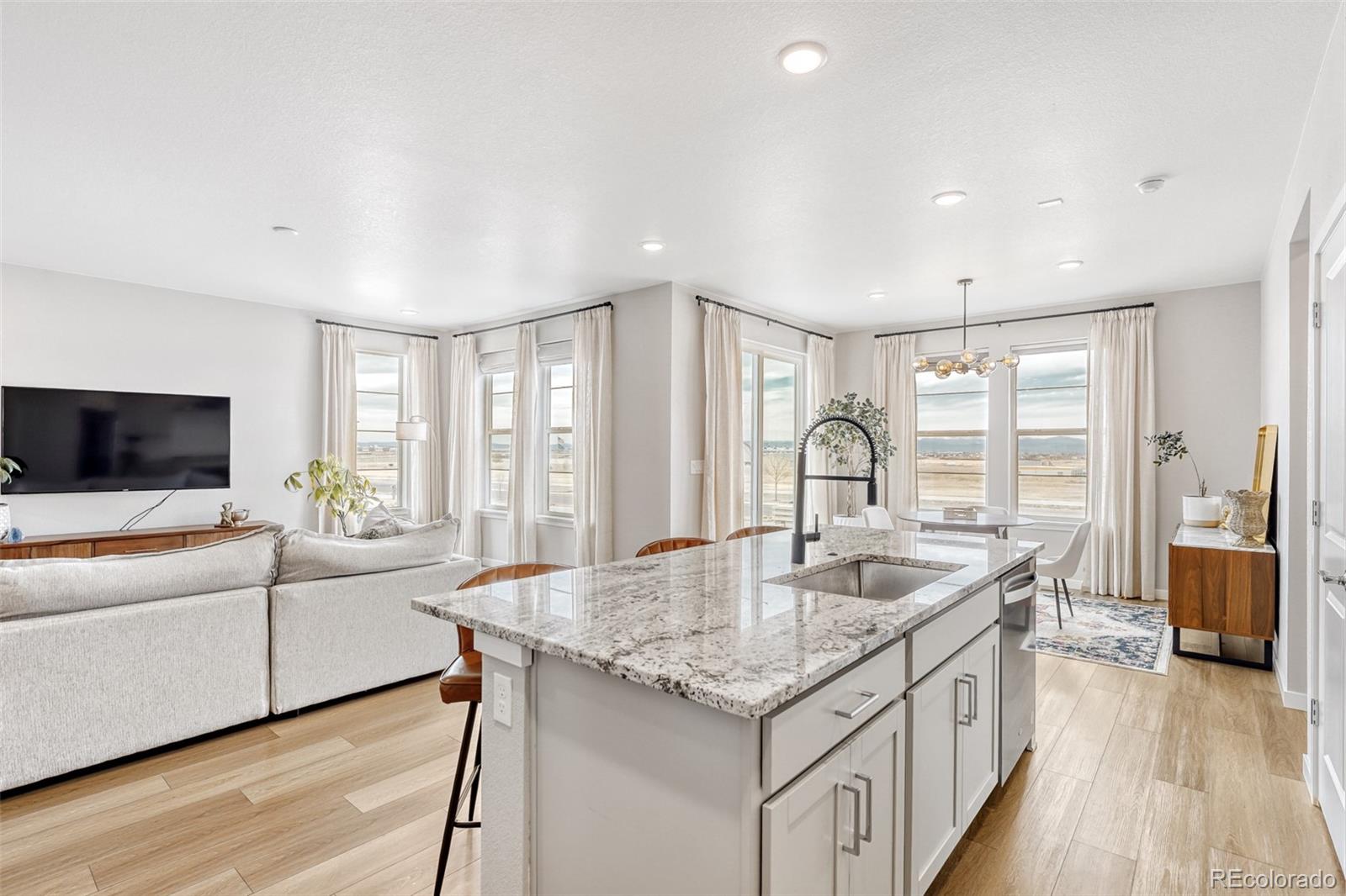 4021 N Biloxi Court Aurora CO 80019