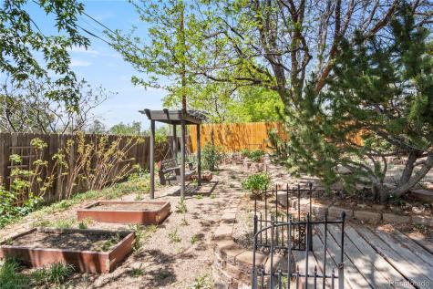 10152 W 70th Drive Arvada CO 80004