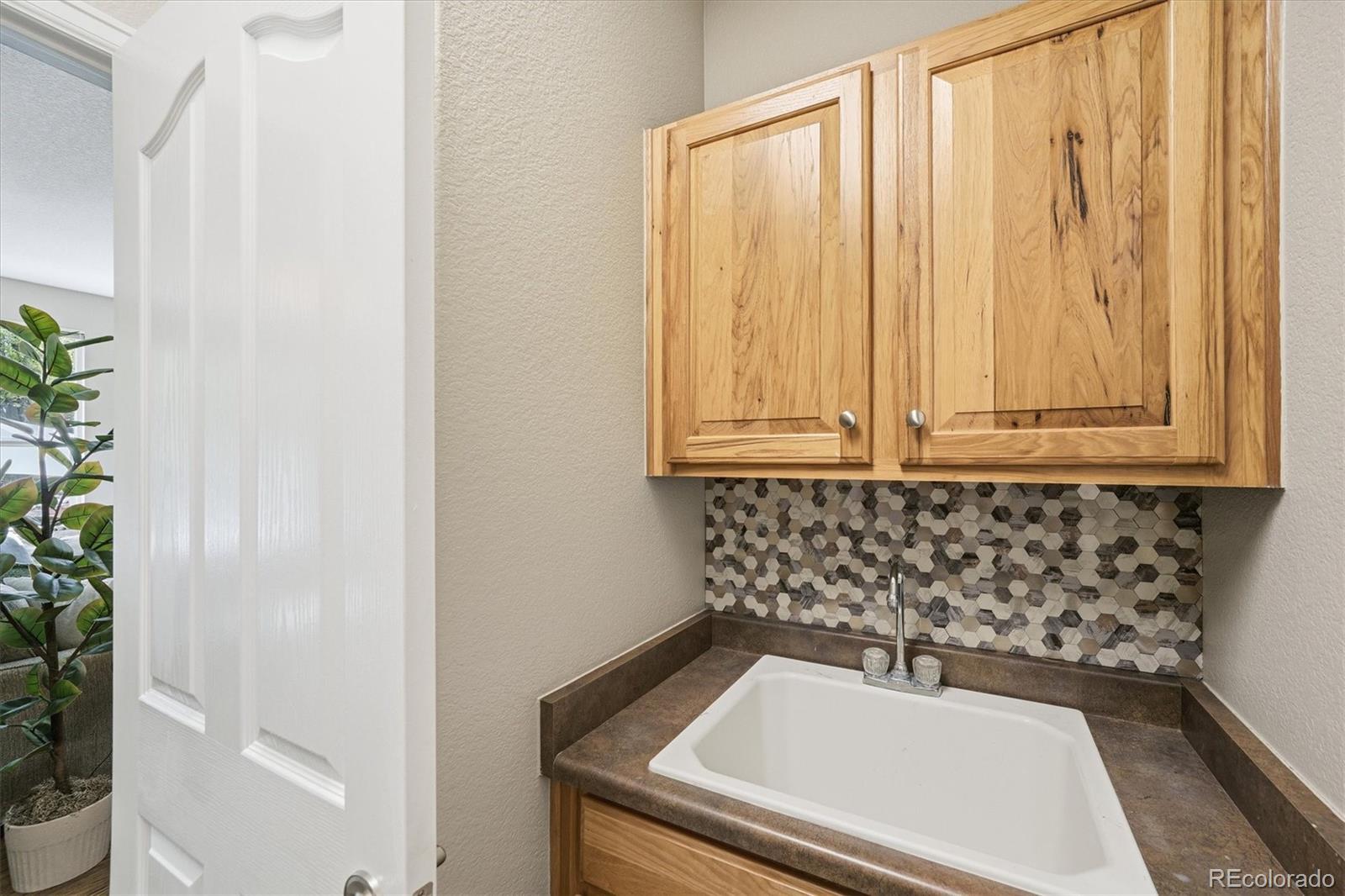 2714 Middlebury Drive Highlands Ranch CO 80126
