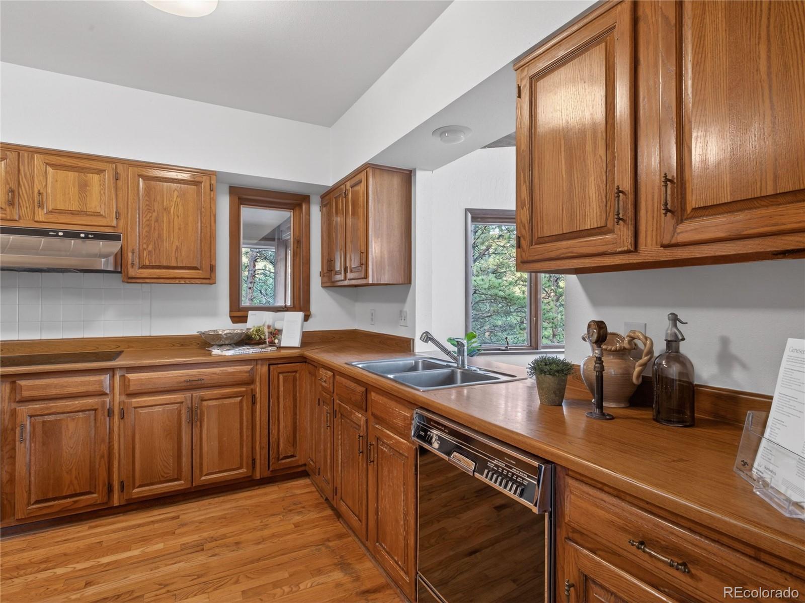 2184 Pinedrop Lane Golden CO 80401