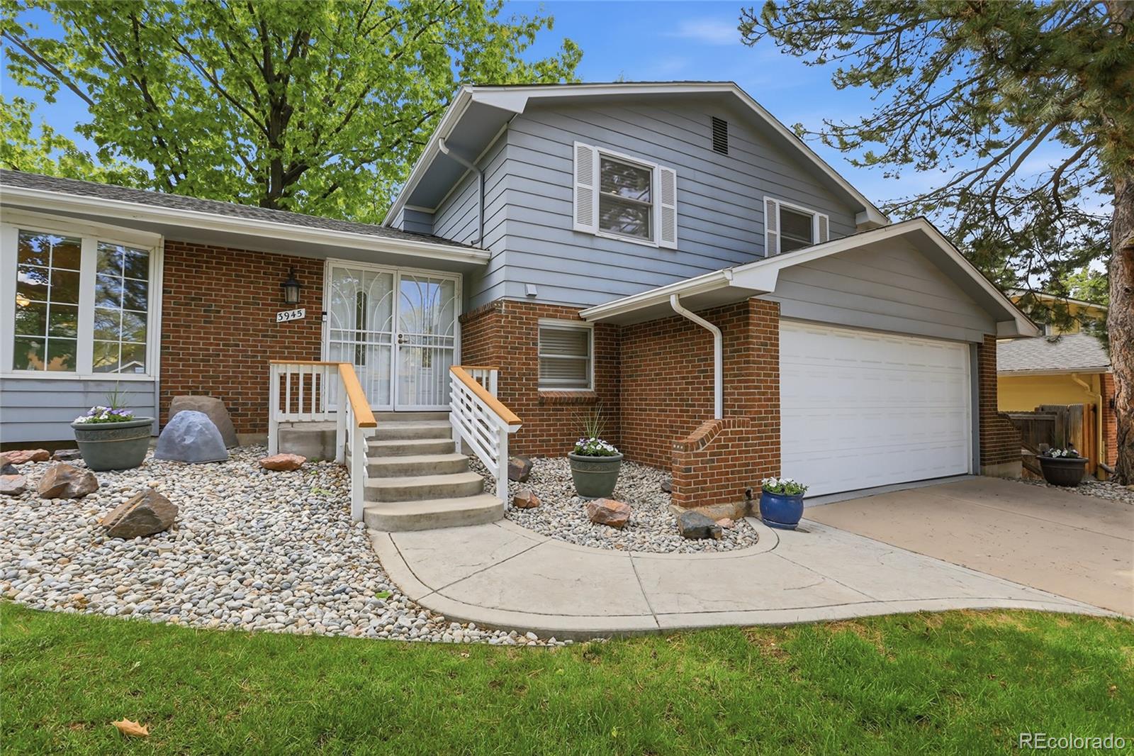 3945 S Willow Way Denver CO 80237