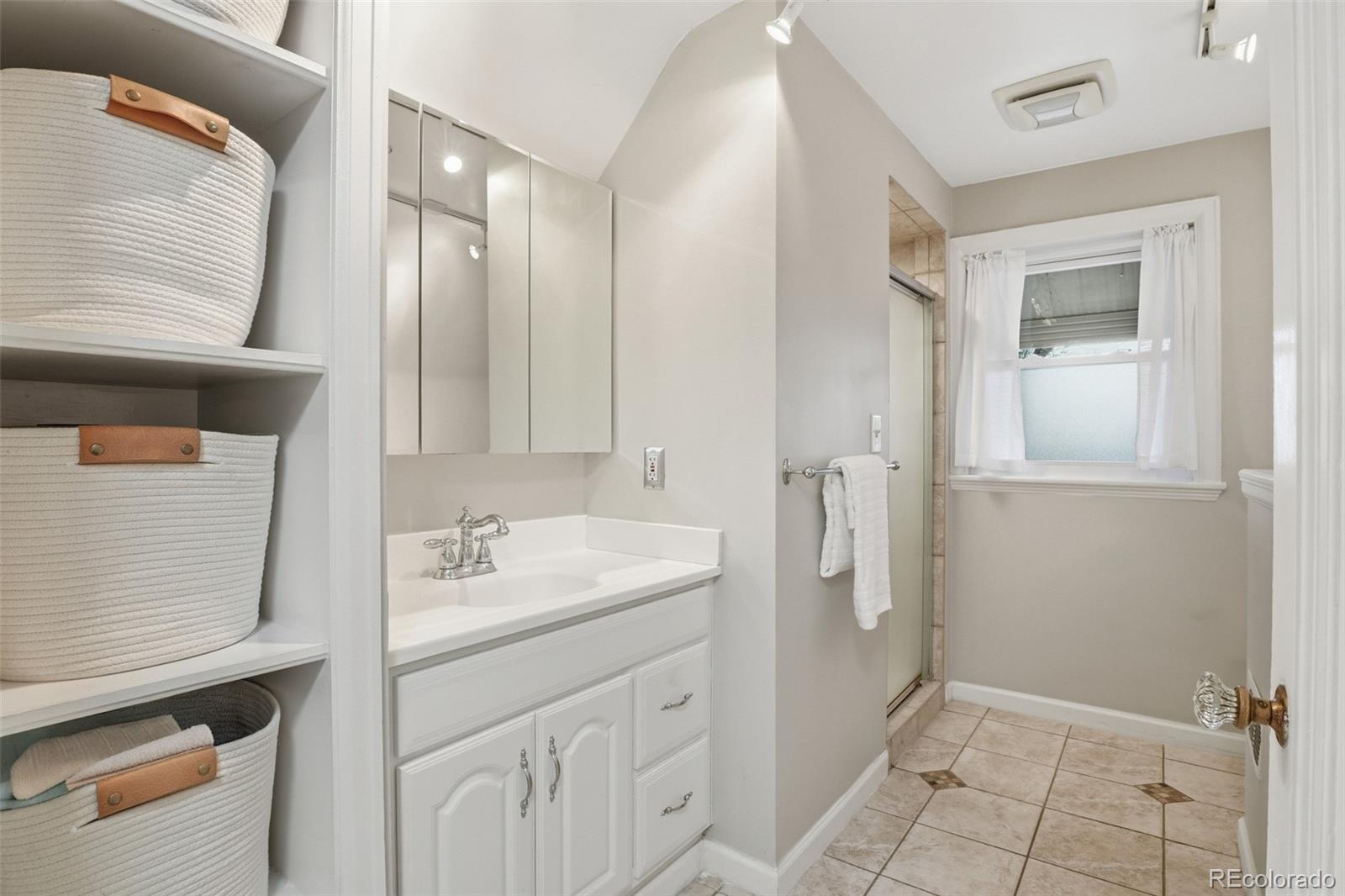 3339 W Moncrieff Place Denver CO 80211