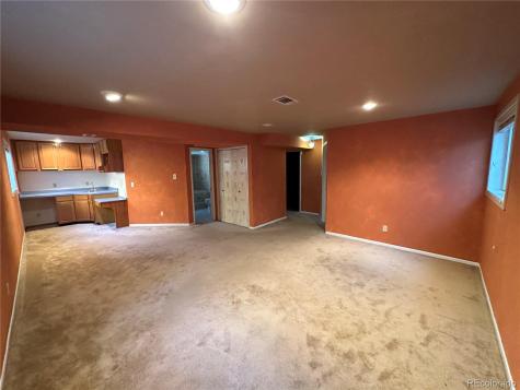 2318 S Rifle Street Aurora CO 80013