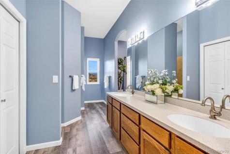 29 Kyndra Court Canon City CO 81212