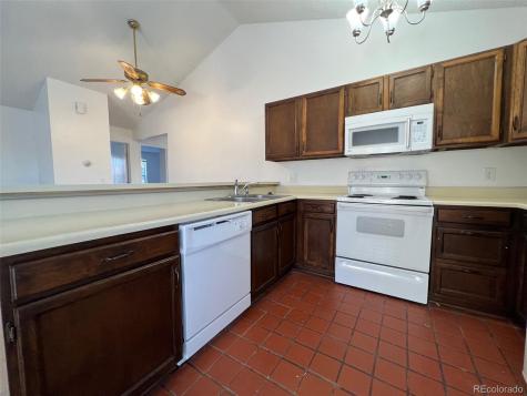 1537 S Ensenada Street Aurora CO 80017