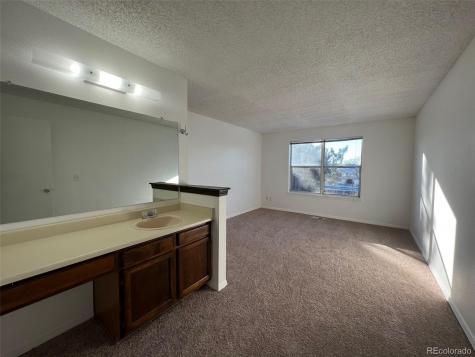 1537 S Ensenada Street Aurora CO 80017