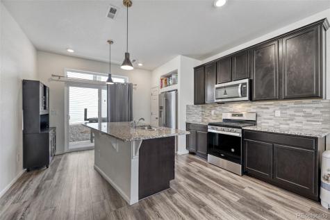 3934 N Quatar Court Aurora CO 80019