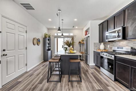 3934 N Quatar Court Aurora CO 80019