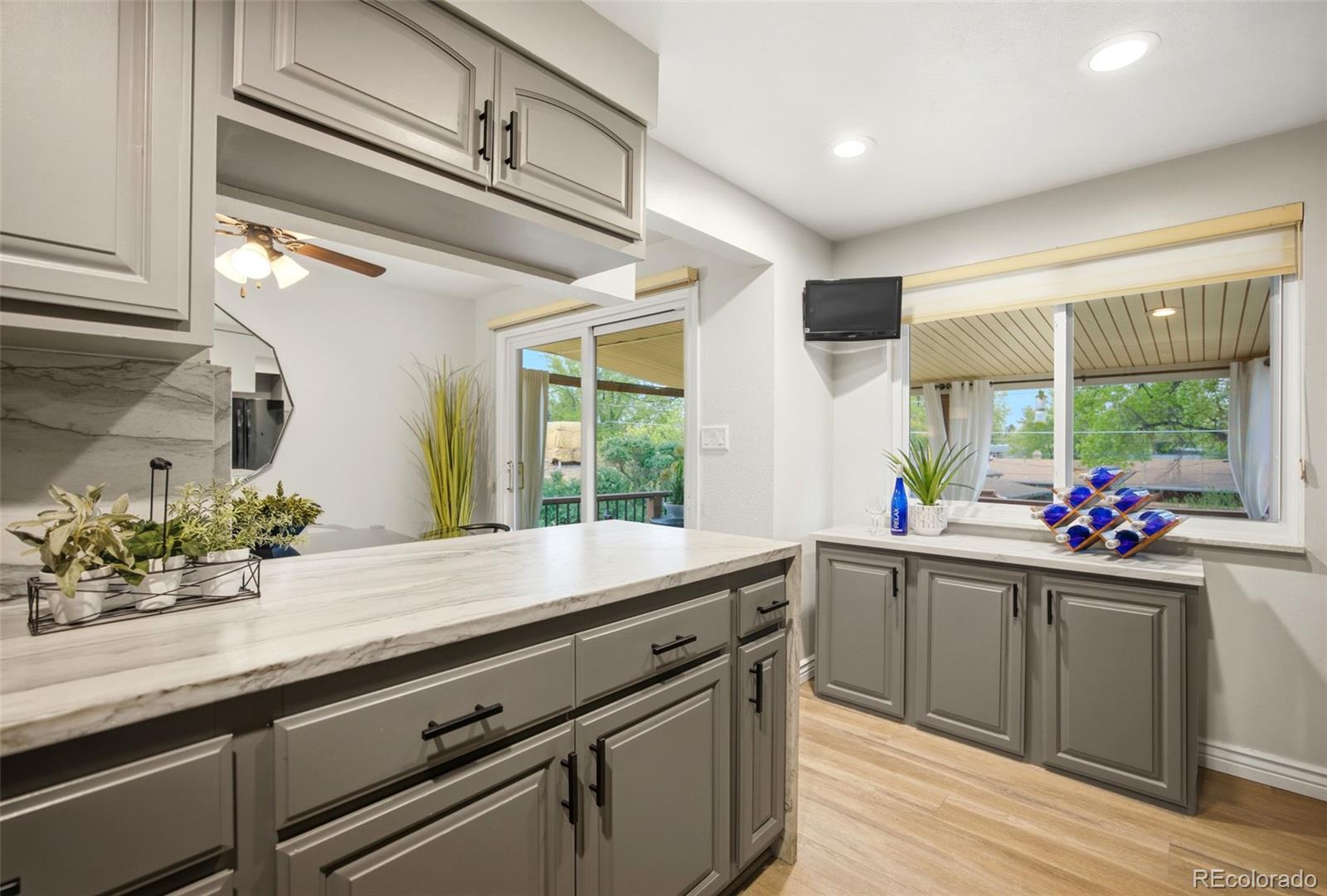 10462 W 9th Avenue Lakewood CO 80215