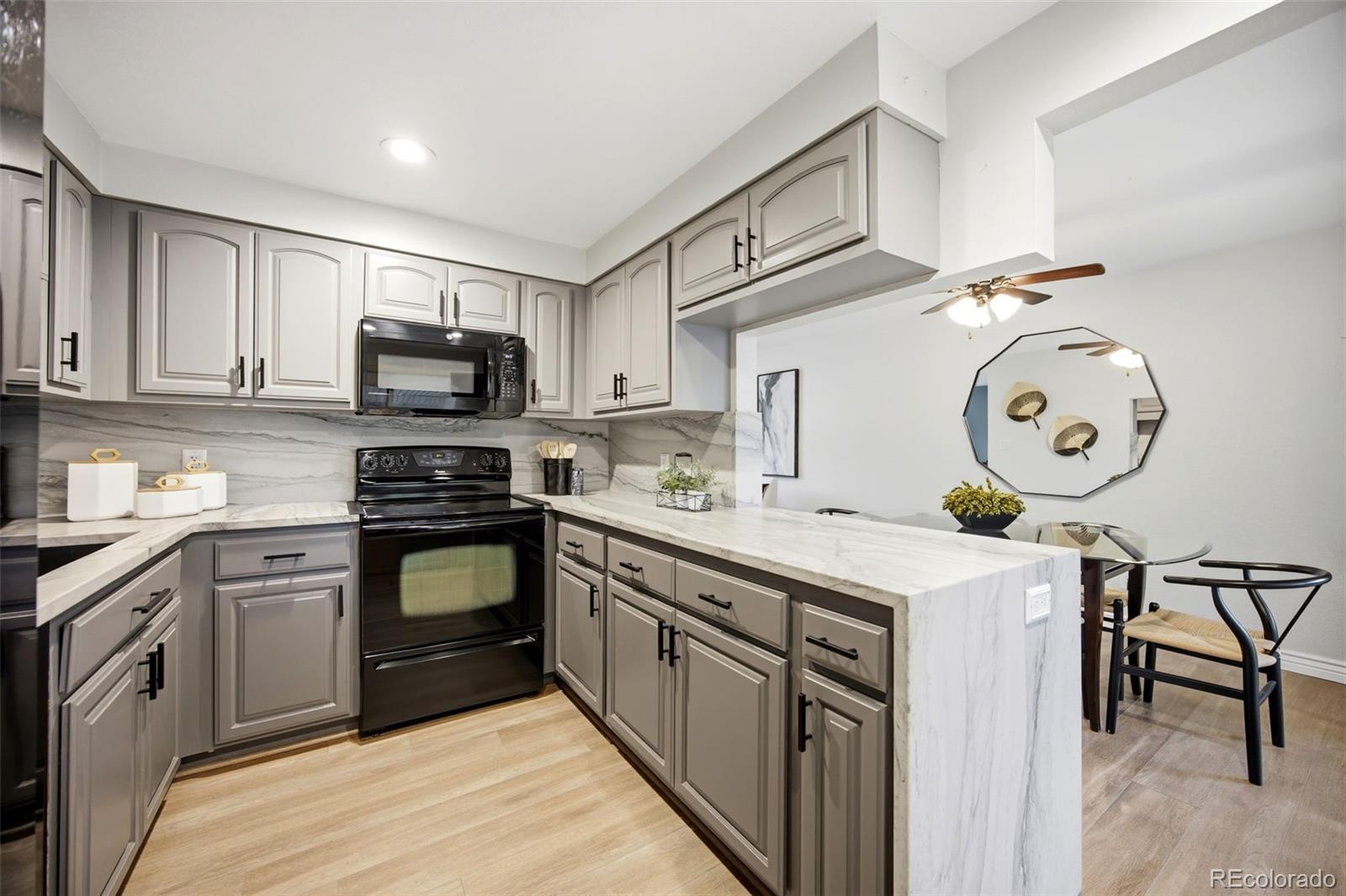 10462 W 9th Avenue Lakewood CO 80215